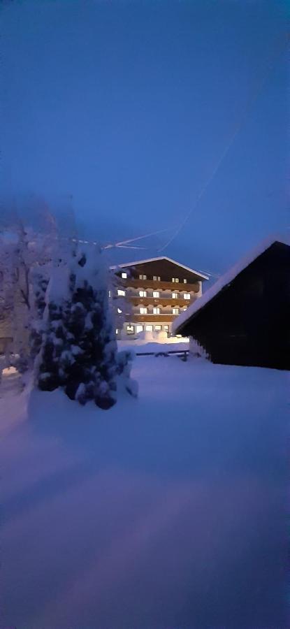 Hotel St-Leonhard Sankt Leonhard im Pitztal Buitenkant foto