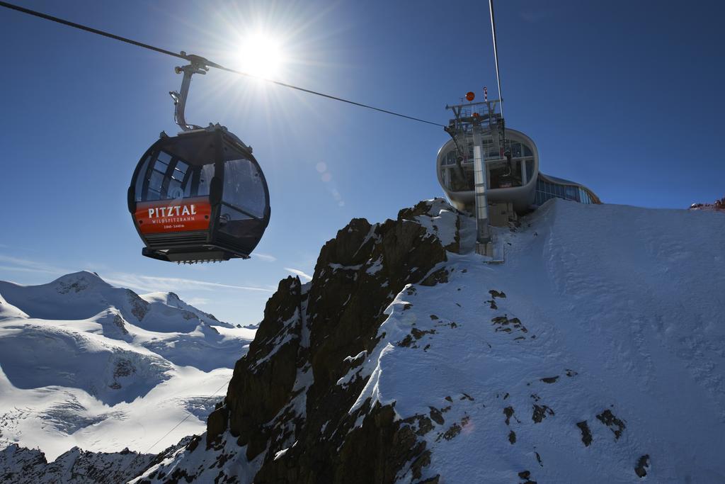Hotel St-Leonhard Sankt Leonhard im Pitztal Buitenkant foto